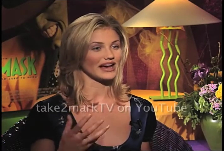TheMaskFeaturetteInterview03-210.jpg