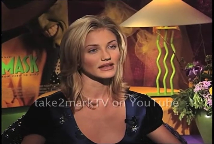 TheMaskFeaturetteInterview03-222.jpg