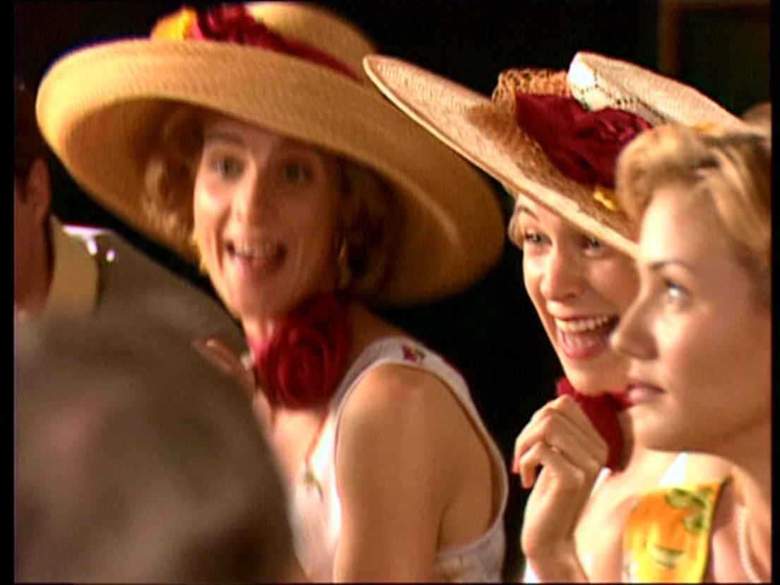 MyBestFriendsWedding_Extra_Unveiled_092.JPG