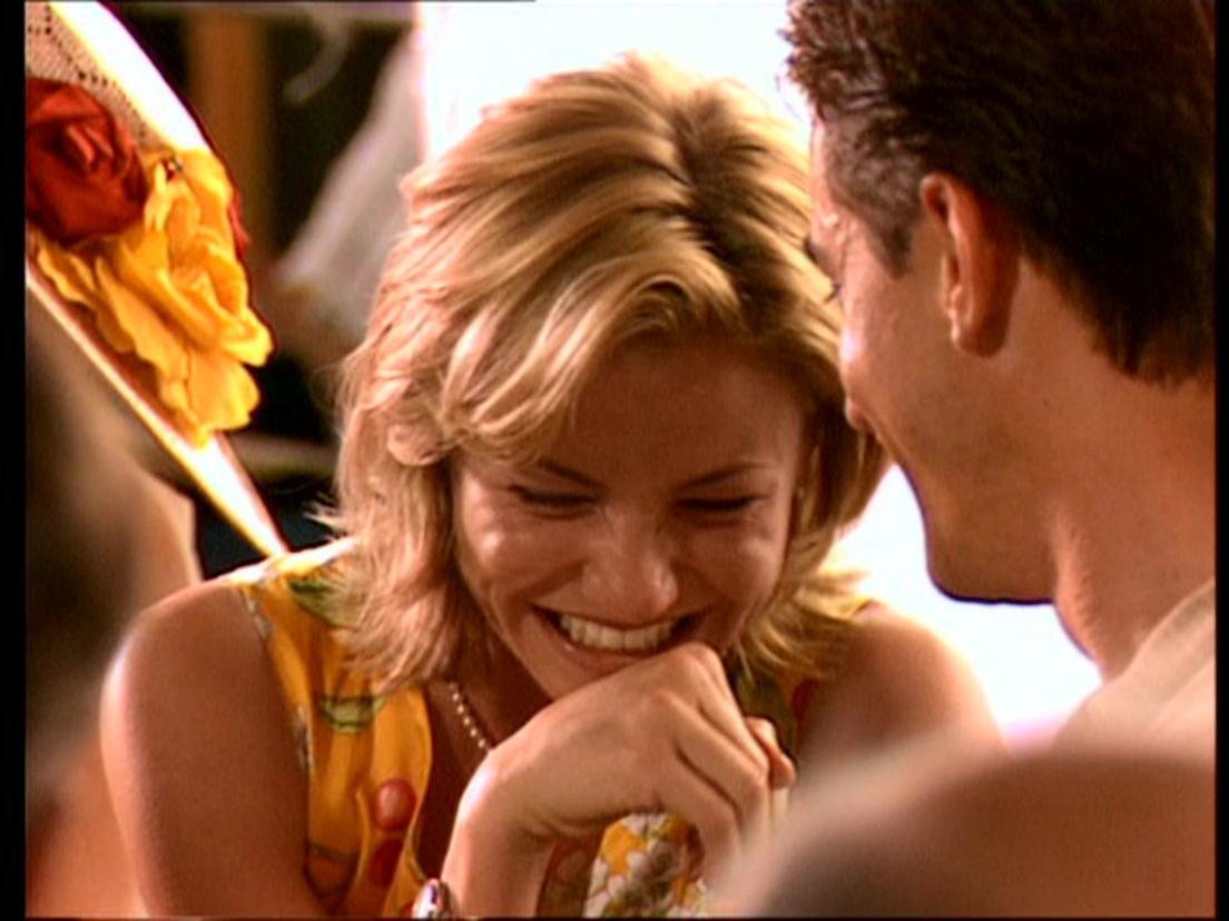MyBestFriendsWedding_Extra_Unveiled_101.JPG