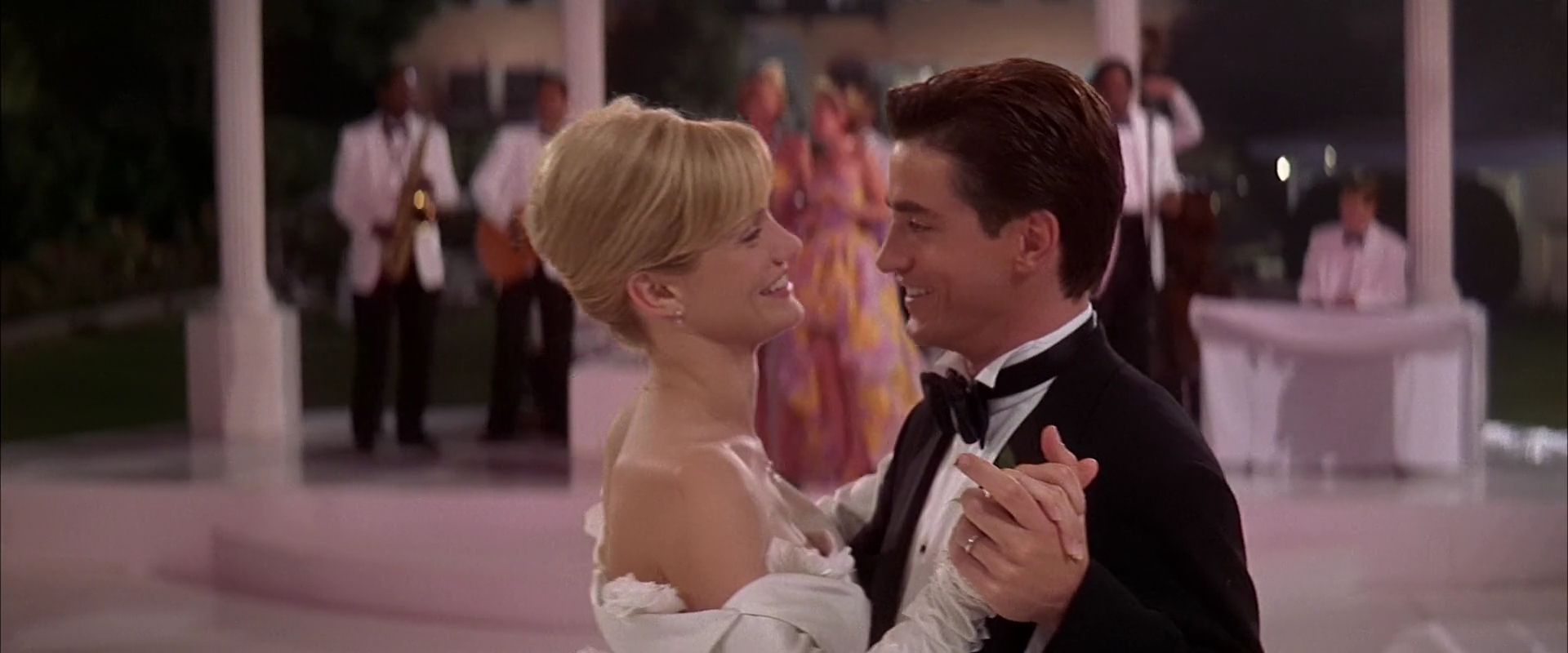 1997-MyBestFriendsWedding-701.jpg