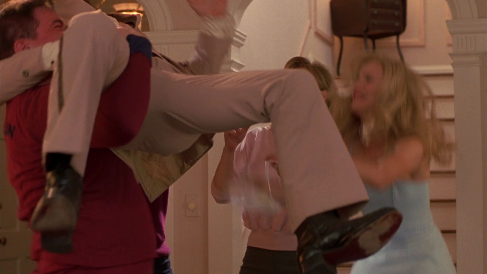 1998-TheresSomethingAboutMary-0155.jpg