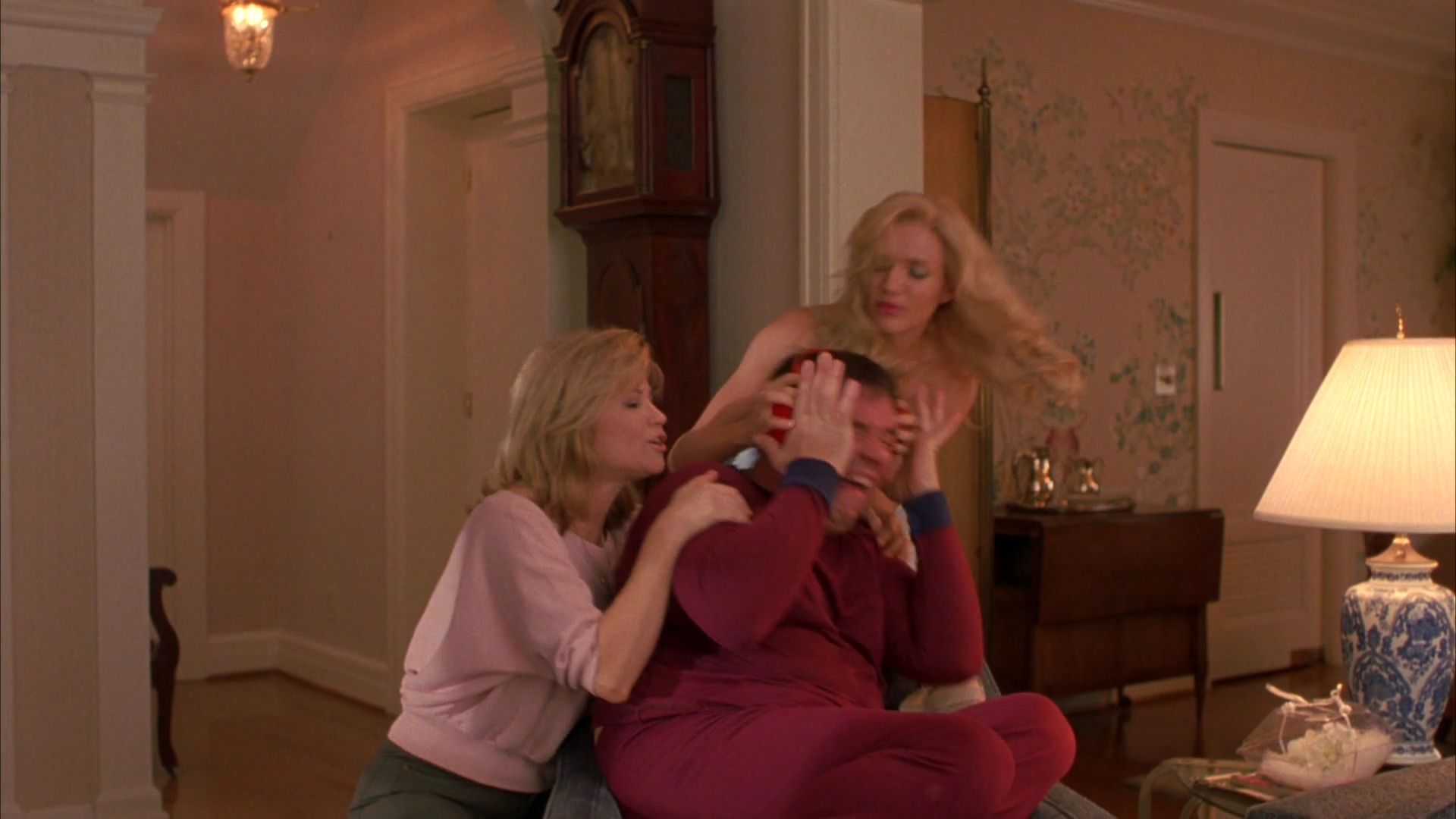 1998-TheresSomethingAboutMary-0166.jpg