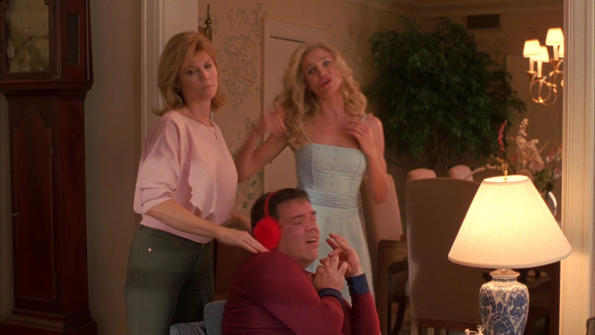 1998-TheresSomethingAboutMary-0175.jpg