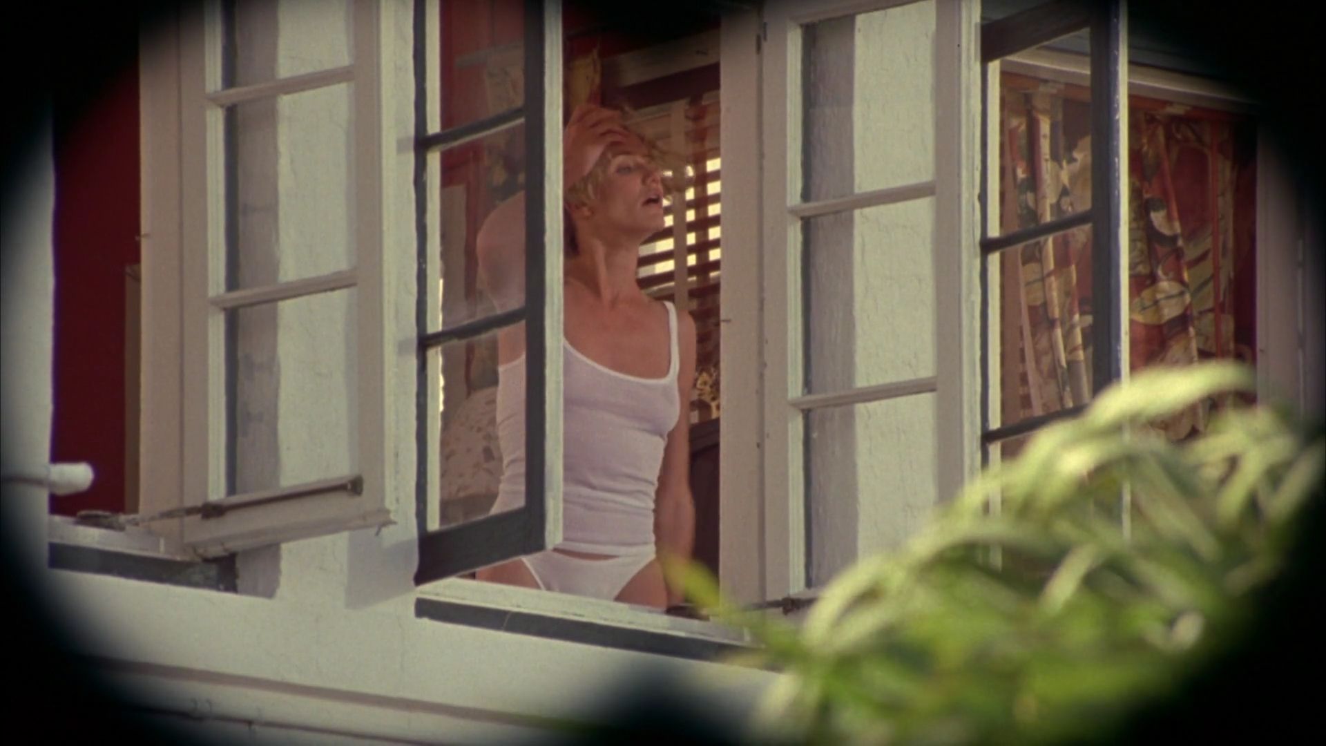 1998-TheresSomethingAboutMary-0234.jpg