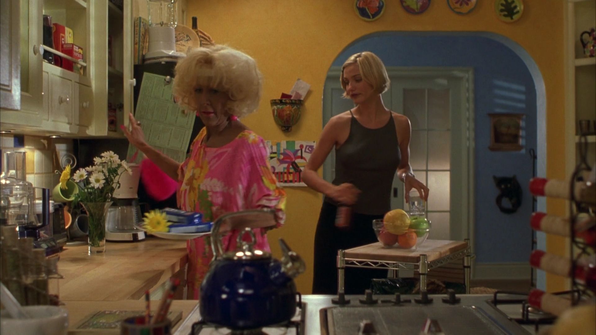 1998-TheresSomethingAboutMary-0575.jpg