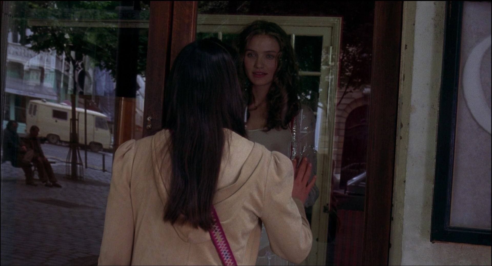 1999-TheInvisibleCircus-175.jpg