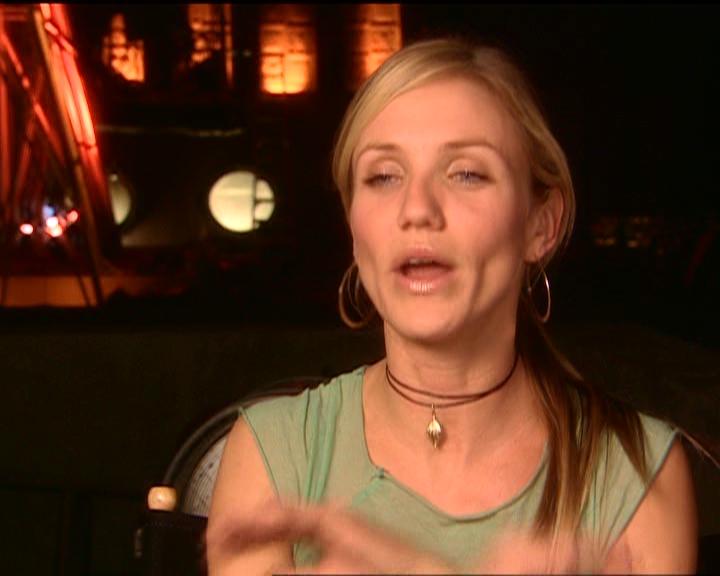 charliesangels2punches_072.jpg