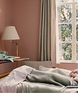 2005-InHerShoes-0651.jpg