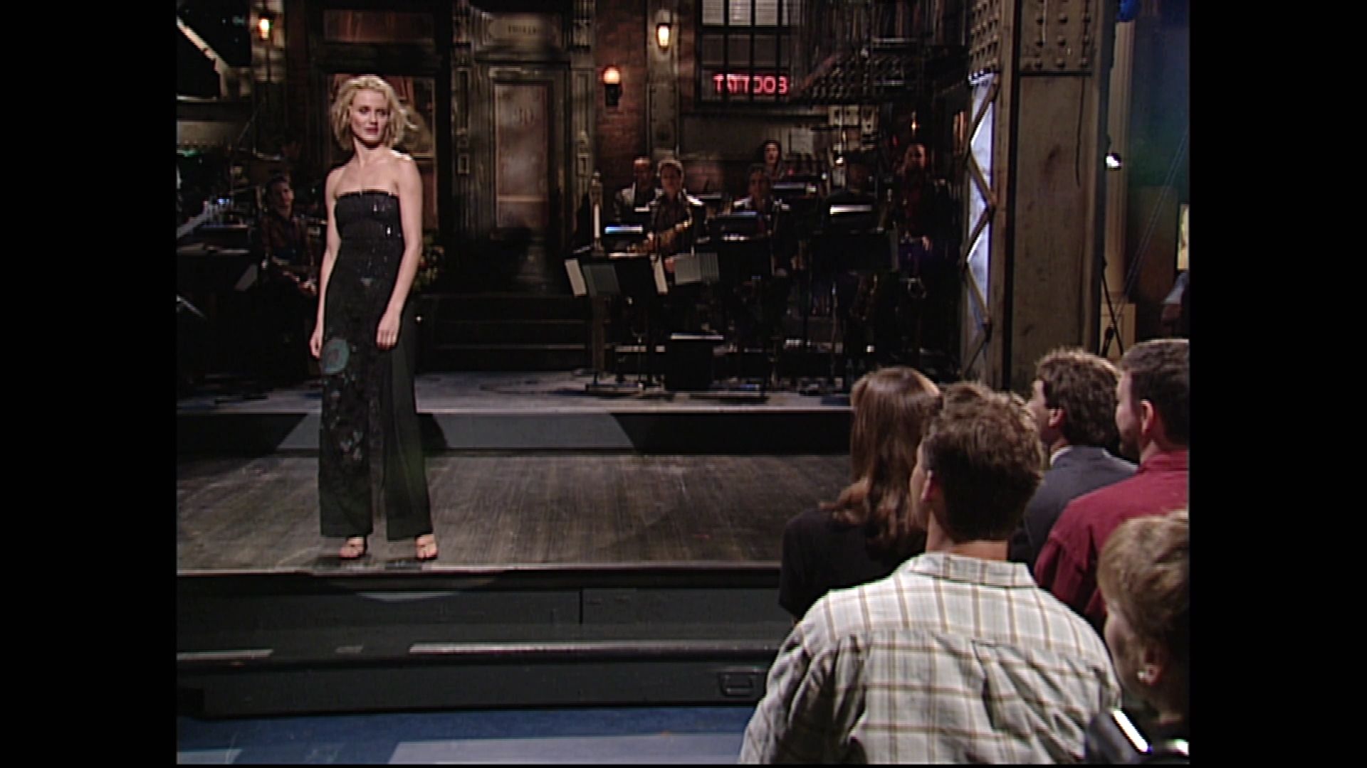 SNL-S24E01-057.jpg