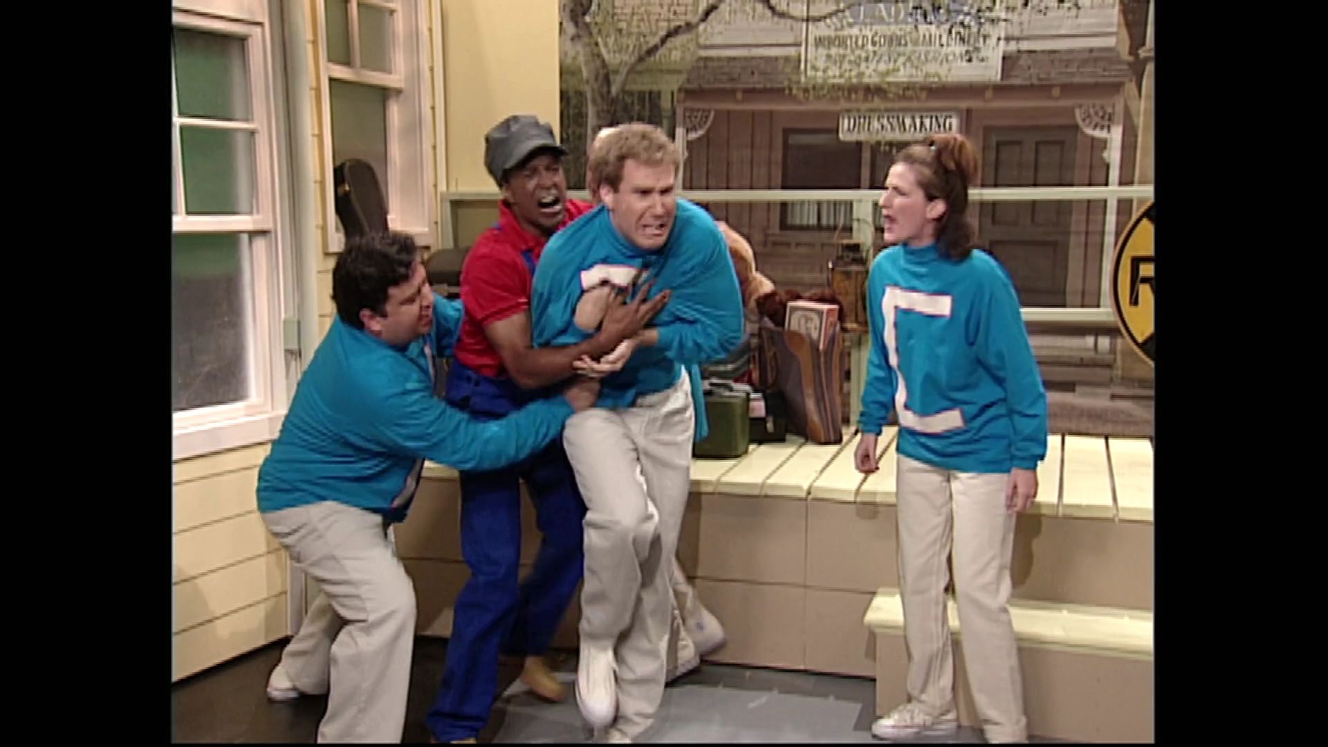 SNL-S24E01-331.jpg