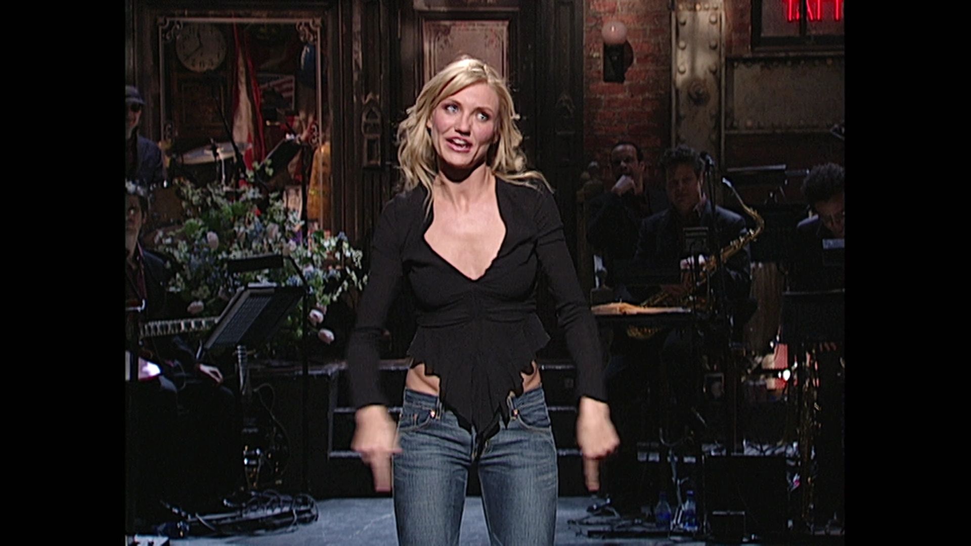 SNL-S27E16-032.jpg