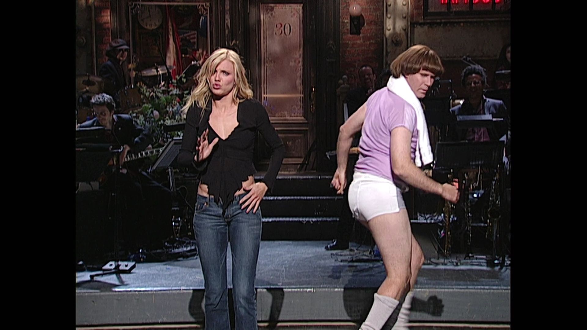 SNL-S27E16-172.jpg