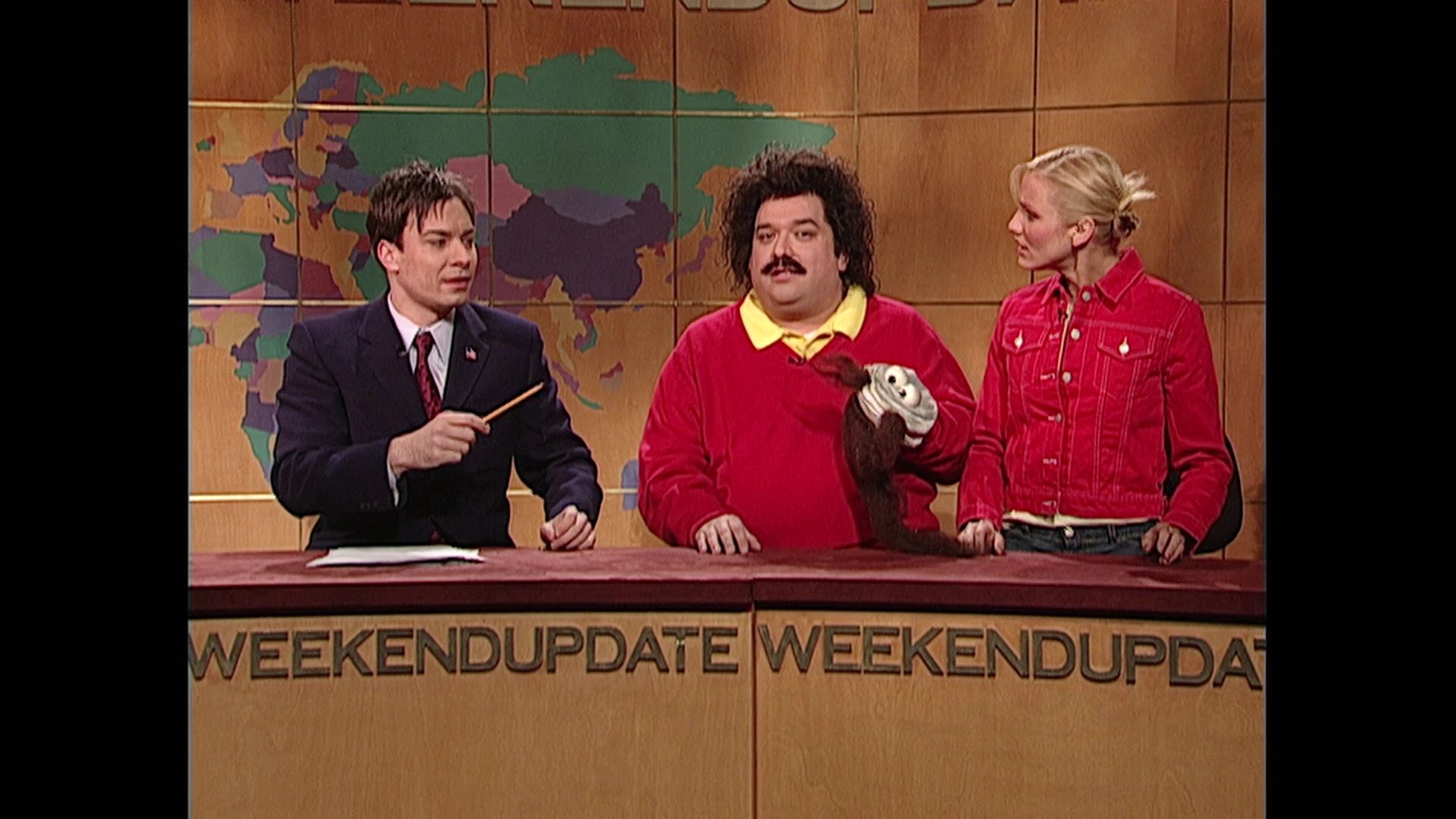 SNL-S27E16-388.jpg