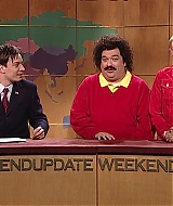 SNL-S27E16-352.jpg