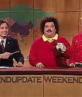 SNL-S27E16-395.jpg