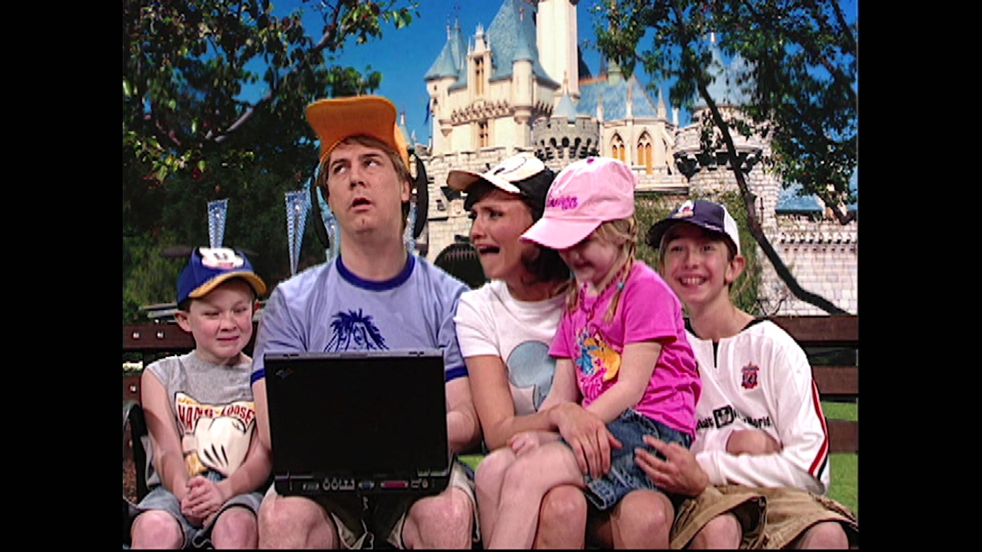 SNL-S30E16-282.jpg