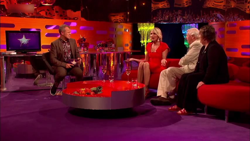 grahamnortonshow-2012-05-25_296.jpg