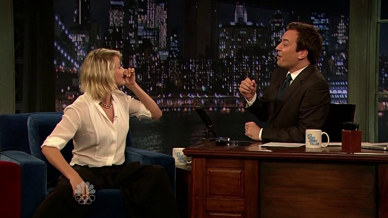 jimmyfallon120508_cap275.jpg