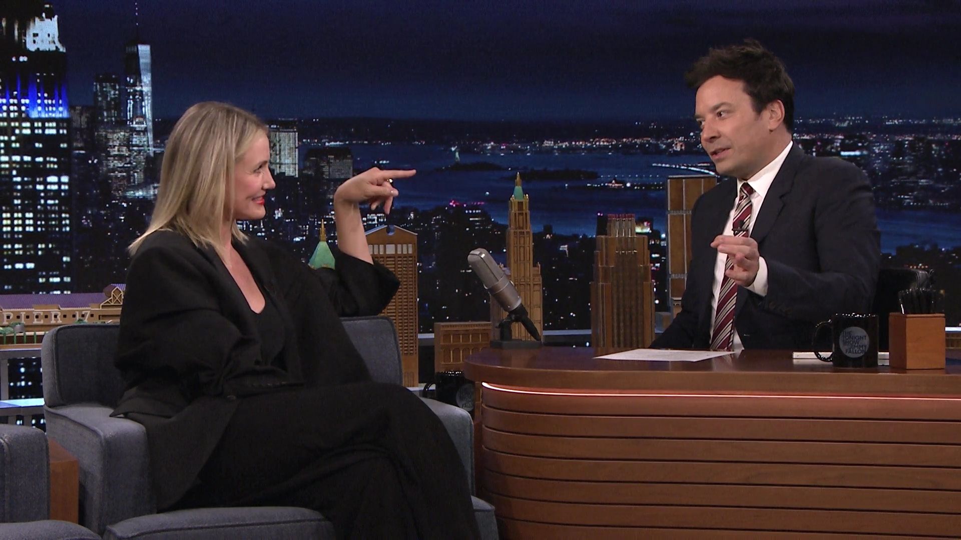 2022-TonightShowStarringJimmyFallon-420.jpg