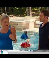 todayshow120507_cap005.jpg